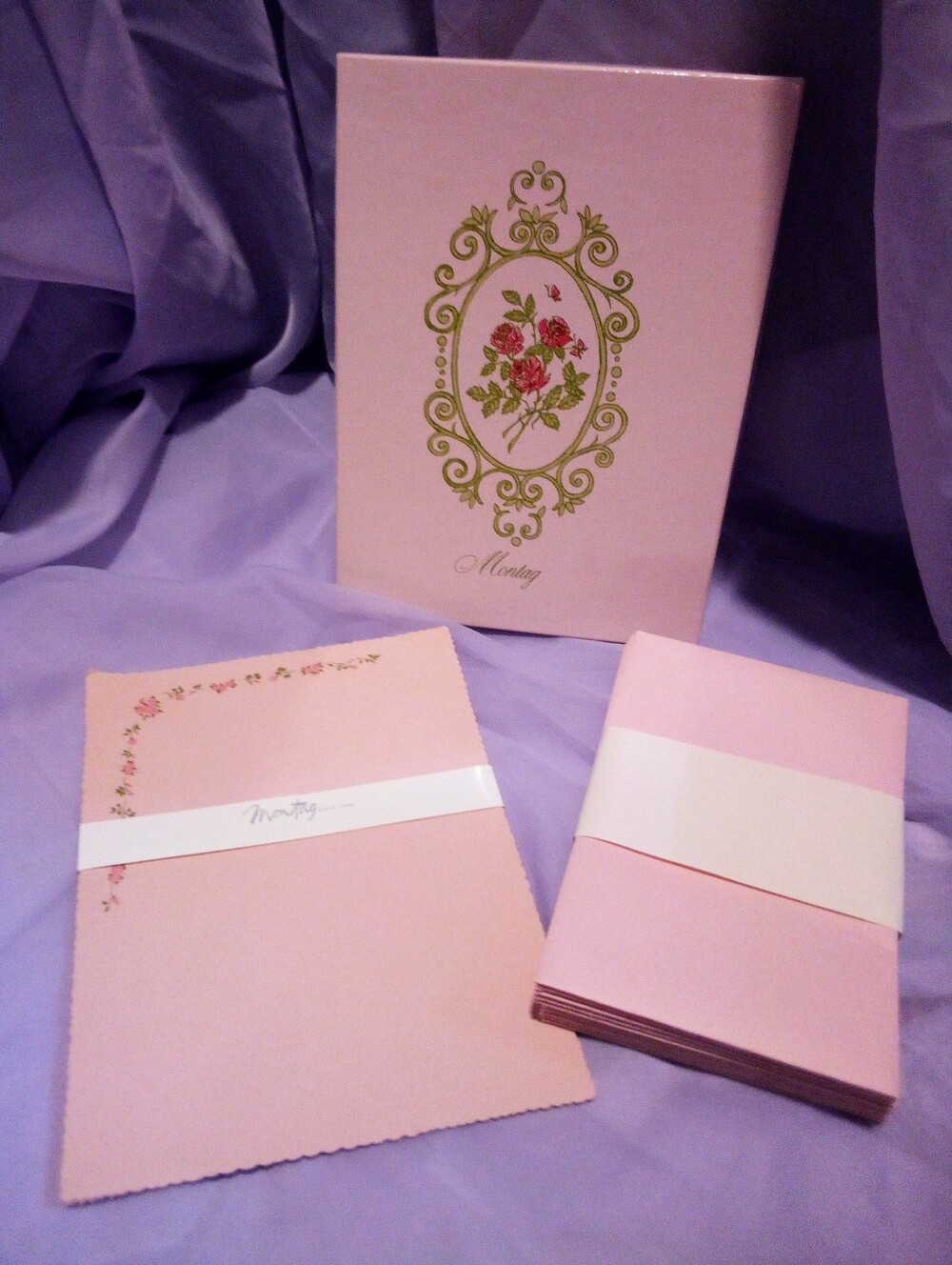 Vintage Stationary Set Tea Roses